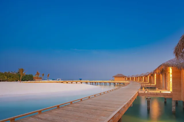 Die Sunset Water Villa — 3
