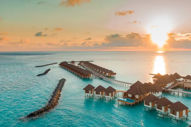 Die Sunset Water Villa — 2
